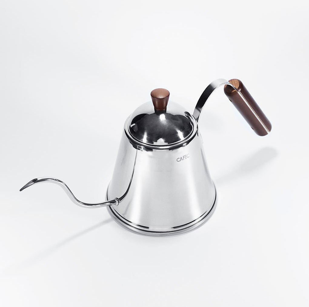 How to use a gooseneck Tsubame coffee kettle - kafeido roasters
