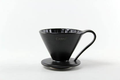 Flower Dripper - ARITA porcelain, with measuring spoon - kafeido roasters